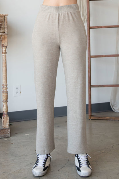 Minimal And Casual Trainer Pants