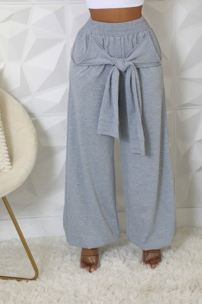 High-waisted Stretch Pants, designed for comfort and style