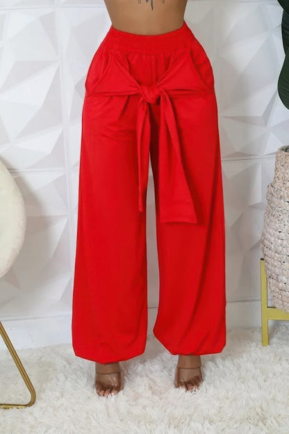 High-waisted Stretch Pants, designed for comfort and style