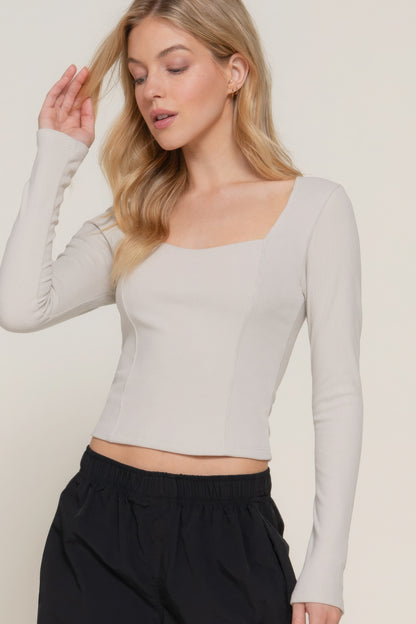 Long sleeve sweetheart neck seam detail knit top